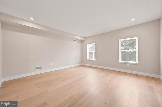 609 E LOCUST AVE, Philadelphia, PA 19144