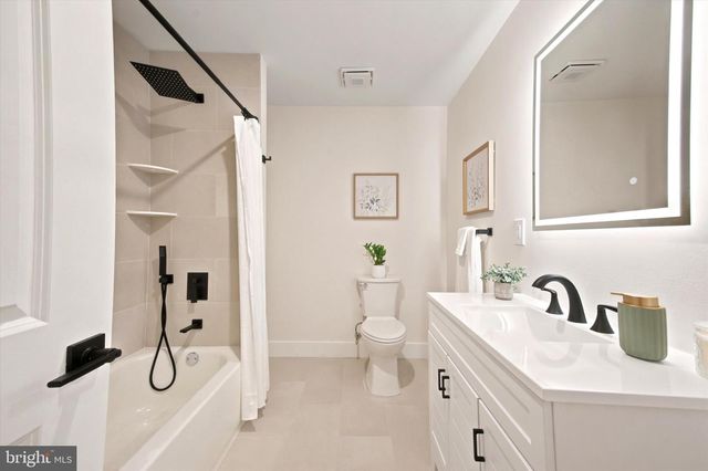 609 E LOCUST AVE, Philadelphia, PA 19144