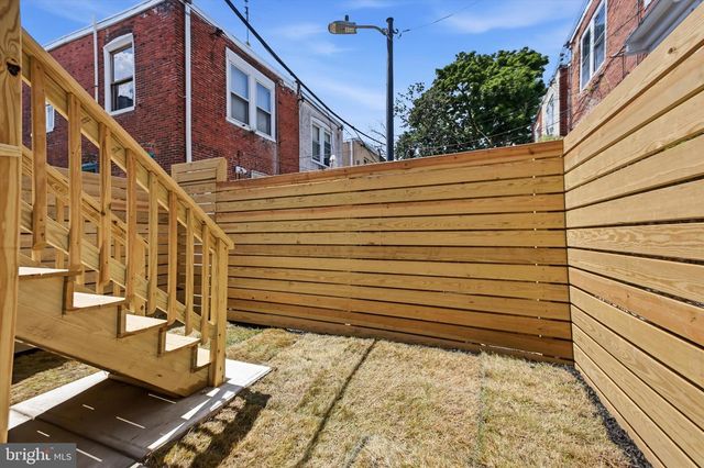 609 E LOCUST AVE, Philadelphia, PA 19144