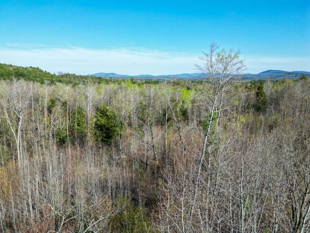 64 Grandview Road, Conway, NH 03818