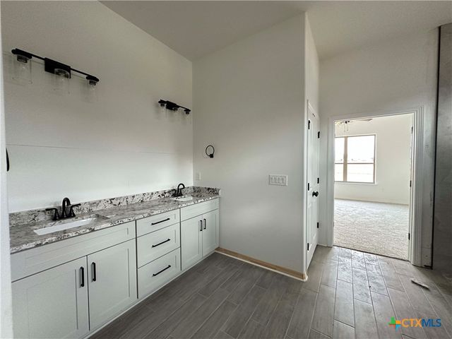 2035 Horse Cane Court, Temple, TX 76513