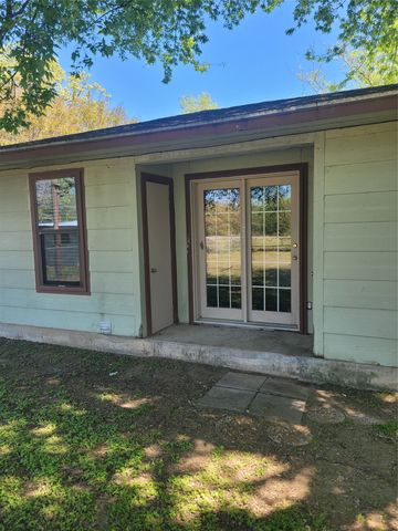 747 Luther Lane, Gun Barrel City, TX 75156