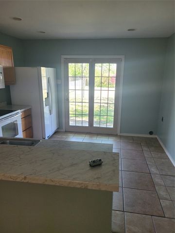 747 Luther Lane, Gun Barrel City, TX 75156