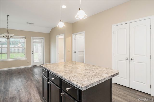 425 BUENA VISTA Way, Prattville, AL 36067