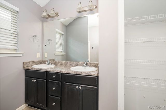 425 BUENA VISTA Way, Prattville, AL 36067