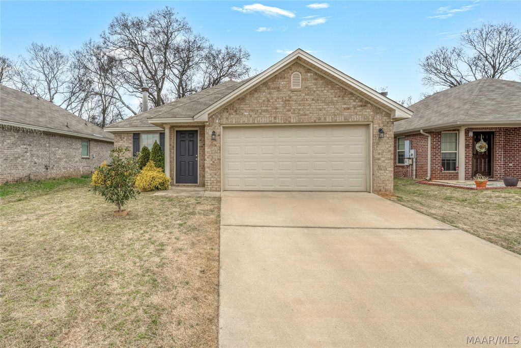 425 BUENA VISTA Way, Prattville, AL 36067