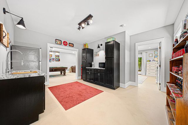 318 Foxy Lane, Martin, GA 30557