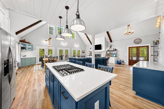 318 Foxy Lane, Martin, GA 30557