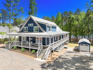 318 Foxy Lane, Martin, GA 30557