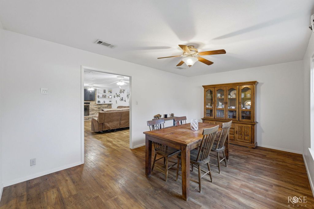 Image 20 of property listing at 3505 Westover Terrace, San Angelo, TX 76904