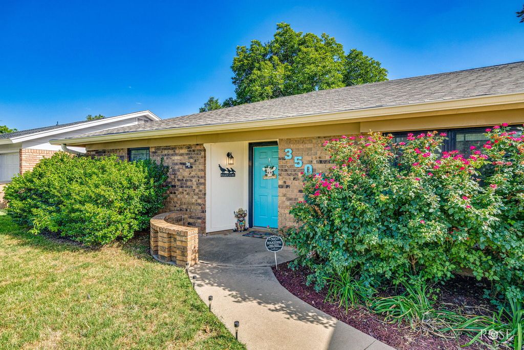 Image 8 of property listing at 3505 Westover Terrace, San Angelo, TX 76904