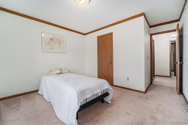 48796 Palmyra Drive, Shelby Twp, MI 48317