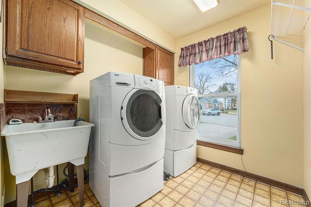 48796 Palmyra Drive, Shelby Twp, MI 48317