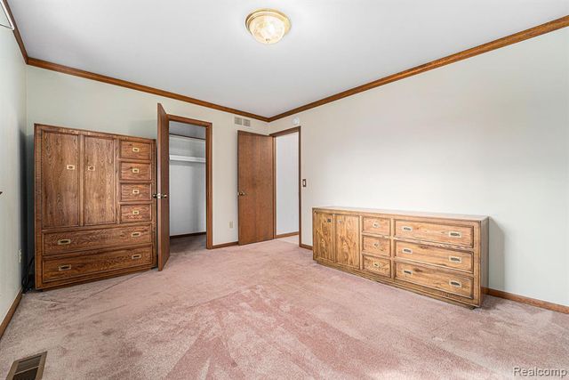 48796 Palmyra Drive, Shelby Twp, MI 48317