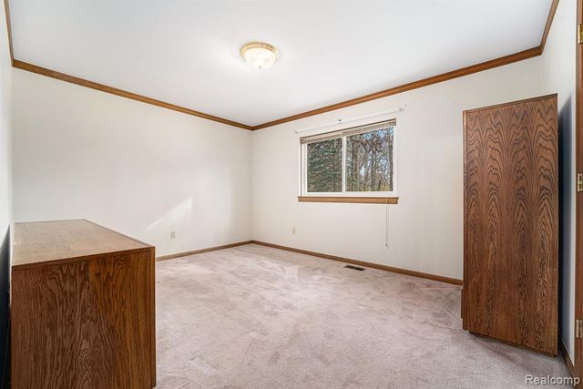 48796 Palmyra Drive, Shelby Twp, MI 48317