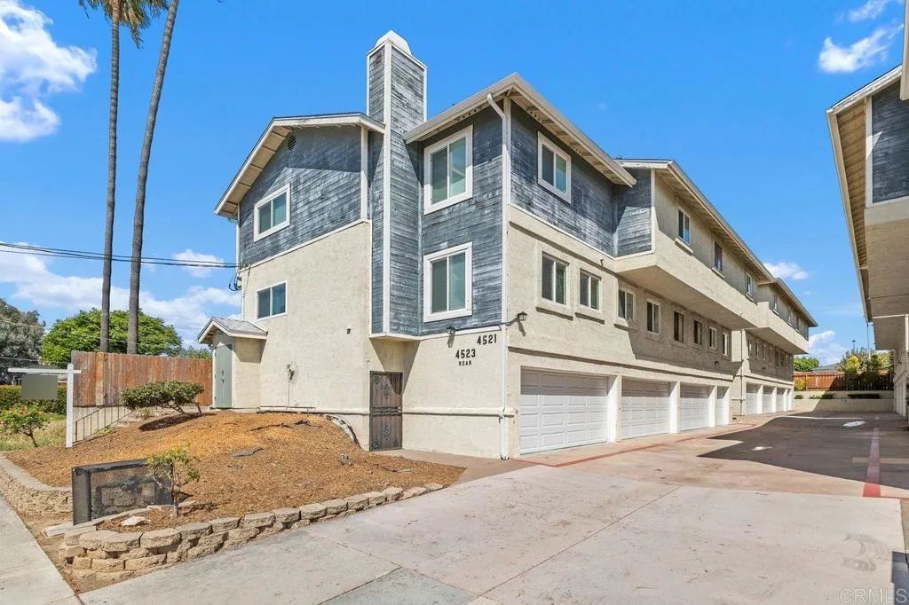 4523 College Way E, San Diego, CA 92115