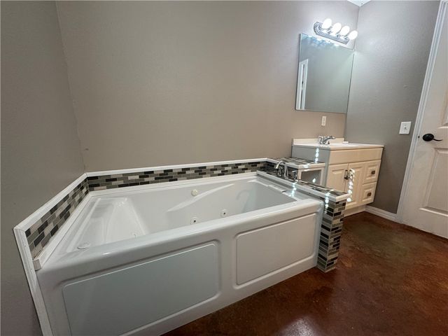 1217 Ruth Street, Berryville, AR 72616