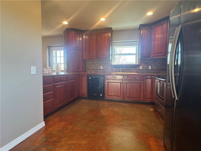 1217 Ruth Street, Berryville, AR 72616