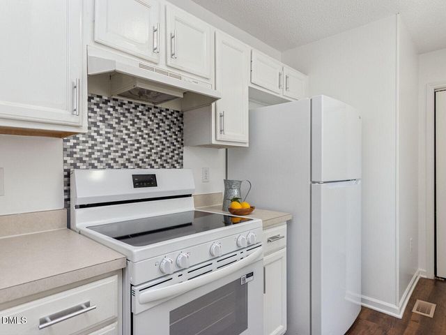 104 Cliffdale Road, Holly Springs, NC 27540