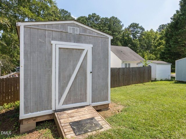 104 Cliffdale Road, Holly Springs, NC 27540