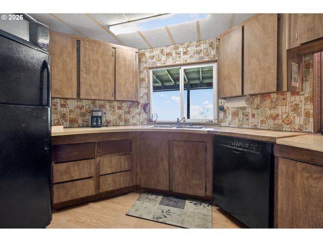 38125 Se LOUDEN Rd, Corbett, OR 97019