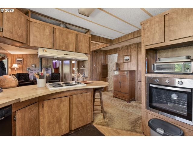 38125 Se LOUDEN Rd, Corbett, OR 97019
