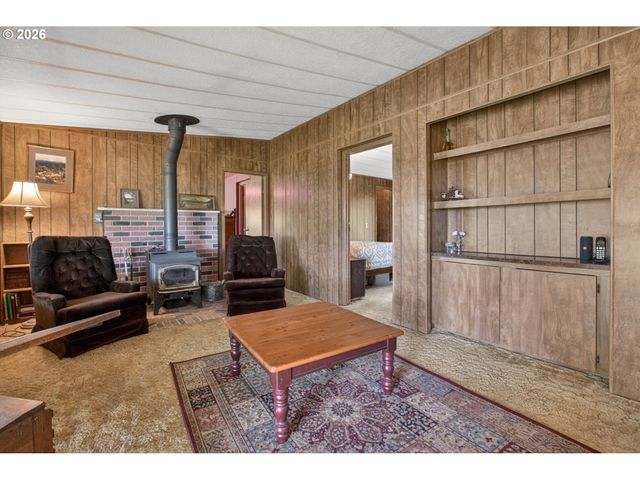38125 Se LOUDEN Rd, Corbett, OR 97019