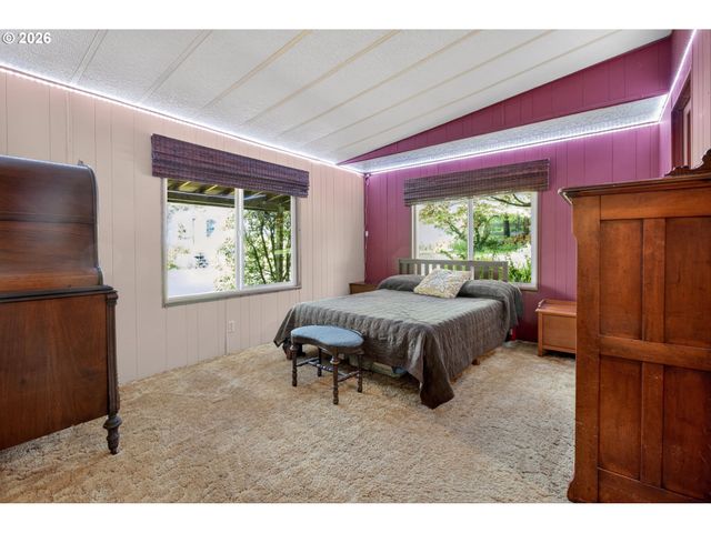 38125 Se LOUDEN Rd, Corbett, OR 97019