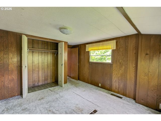 38125 Se LOUDEN Rd, Corbett, OR 97019