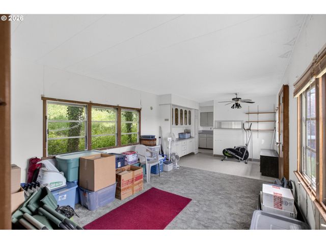 38125 Se LOUDEN Rd, Corbett, OR 97019