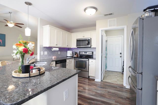 22 Willard Wood Run, Benson, NC 27504