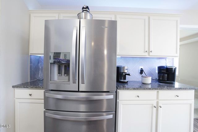 22 Willard Wood Run, Benson, NC 27504