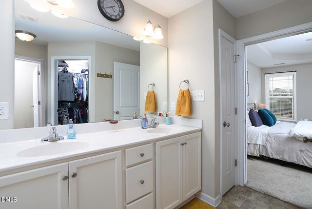 22 Willard Wood Run, Benson, NC 27504