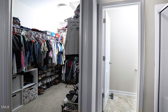 22 Willard Wood Run, Benson, NC 27504