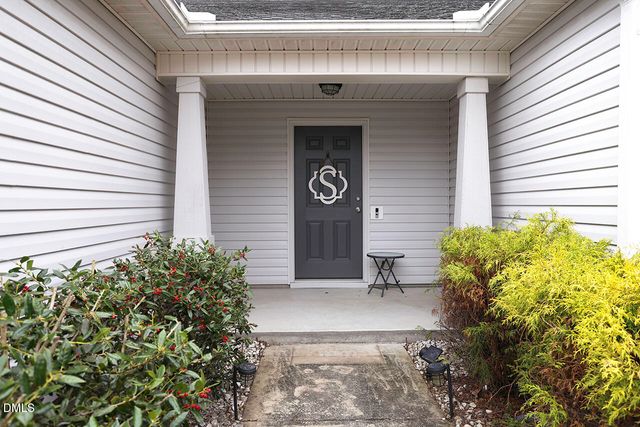 22 Willard Wood Run, Benson, NC 27504