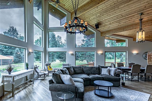 26044 SE 192nd Street, Maple Valley, WA 98038