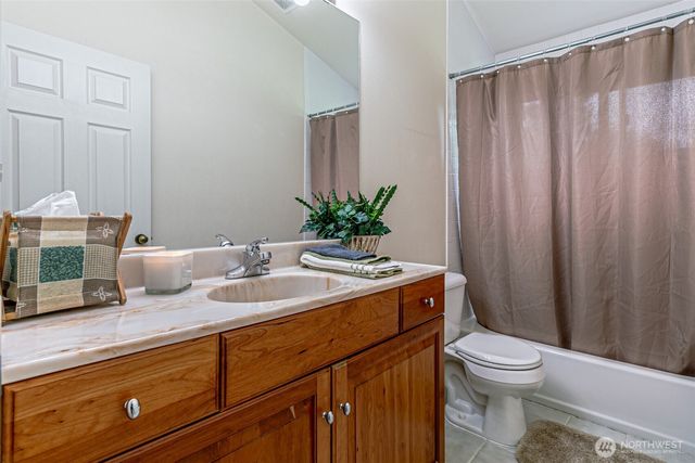 26044 SE 192nd Street, Maple Valley, WA 98038