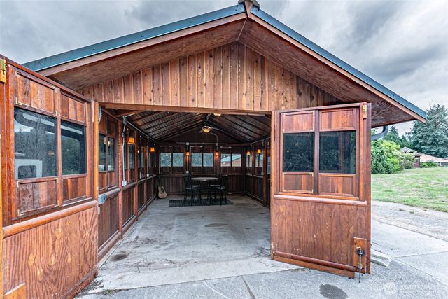 26044 SE 192nd Street, Maple Valley, WA 98038