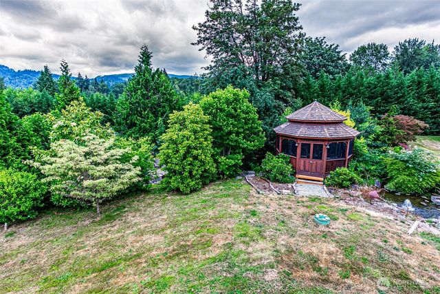 26044 SE 192nd Street, Maple Valley, WA 98038