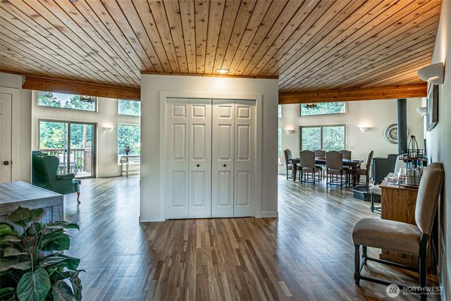 26044 SE 192nd Street, Maple Valley, WA 98038