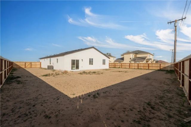 9224 Holly Avenue, California City, CA 93505