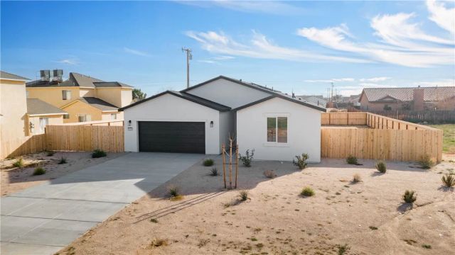 9224 Holly Avenue, California City, CA 93505