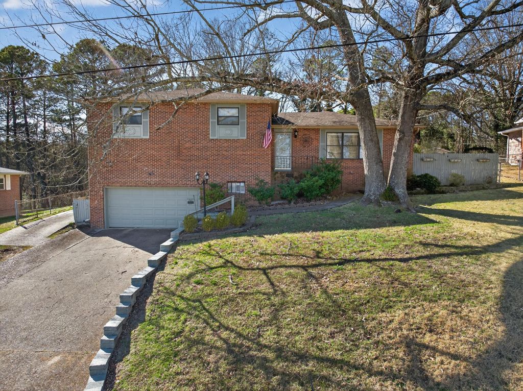 171 Diane Lane, Fort Oglethorpe, GA 30742