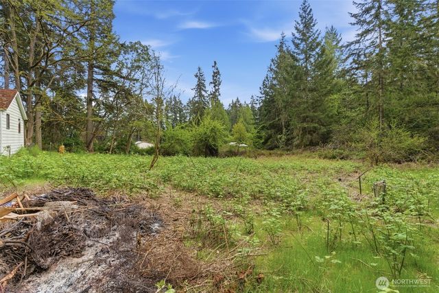1821 NW Rude Road, Poulsbo, WA 98370