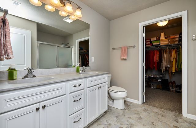 137 63rd Street, West Des Moines, IA 50266