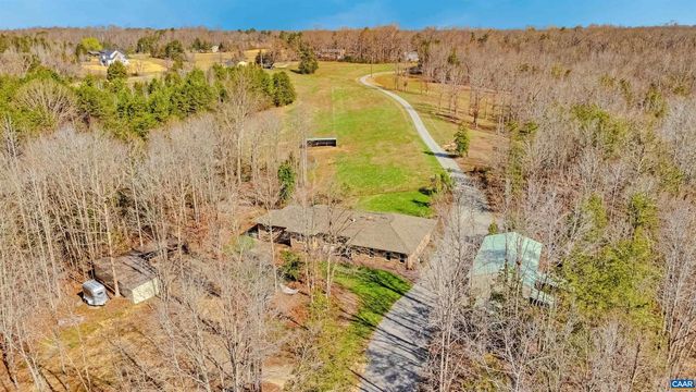 4337 RIDDLES BRIDGE RD, Goochland, VA 23063