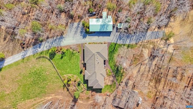 4337 RIDDLES BRIDGE RD, Goochland, VA 23063