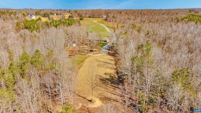4337 RIDDLES BRIDGE RD, Goochland, VA 23063