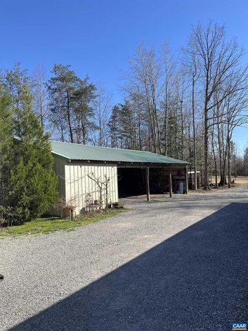 4337 RIDDLES BRIDGE RD, Goochland, VA 23063