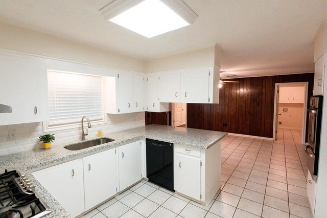 107 Piping Rock Drive, Houma, LA 70363